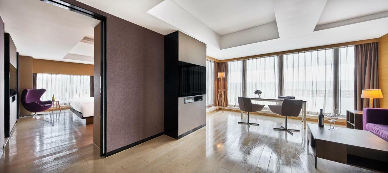 Onehome Art Hotel Shanghai Exterior photo